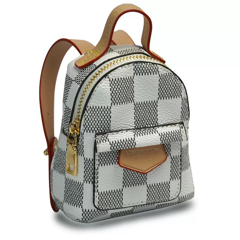L-backpack
