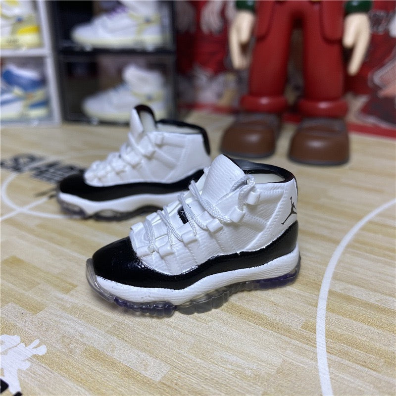 Mini sneaker--AJ2-13